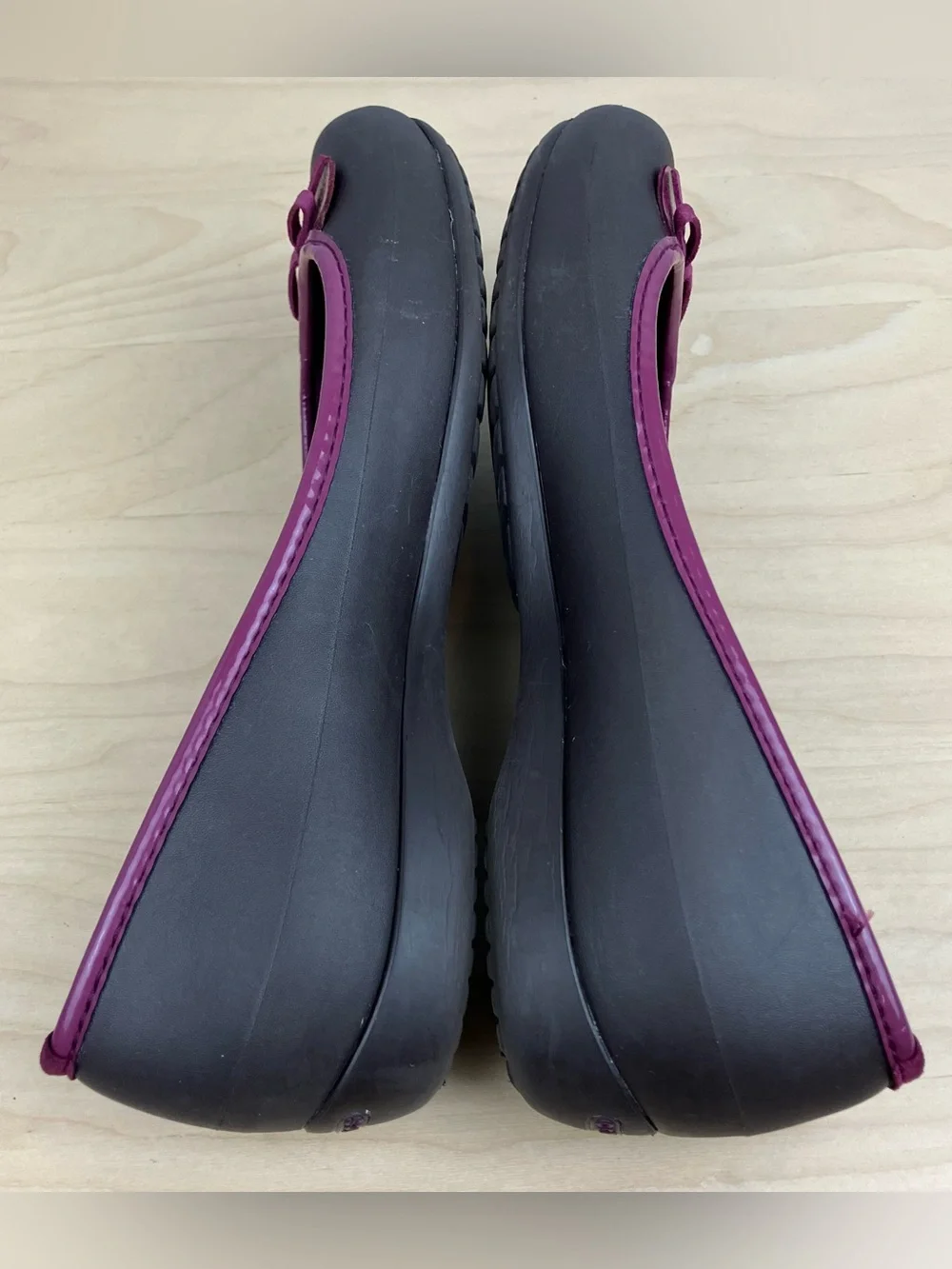 Crocs Women’s Size 8.0 Lily Bow Slip On Ballet Flats Shoes Brown Purple